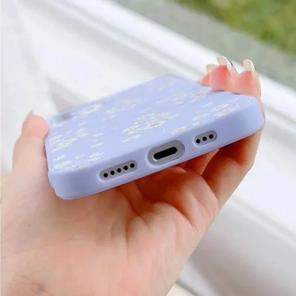 ⚠️Clearance iPhone 13/Pro/Pro Max Lilac Purple Daisy Phone Case - Picture 3 of 4